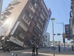 Layanan Kereta Api Disetop Gedung di Taiwan Roboh Usai Gempa M 7,5,